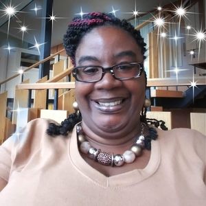 Meet your Posher, Lesley